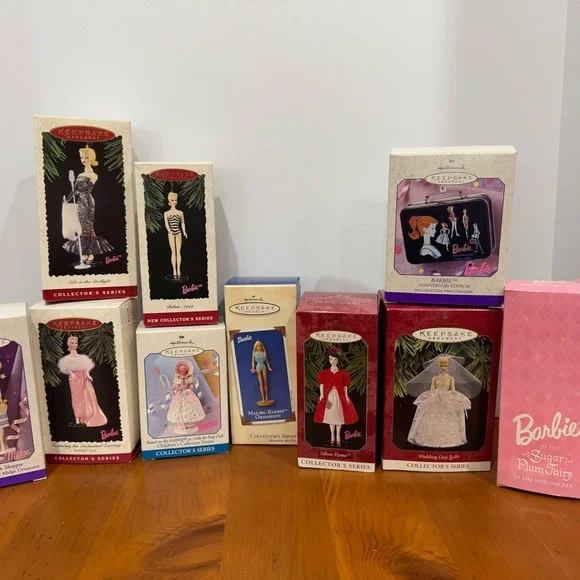 Barbie suburban shopper Midge 35th anniversary ornament 1996. - Picture 3 of 3